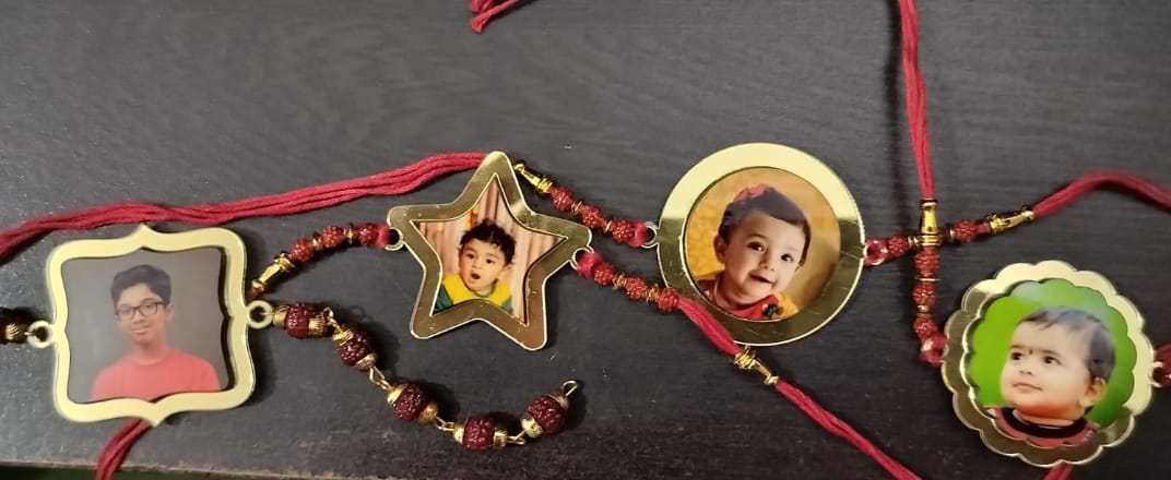 Golden Photo Rakhi