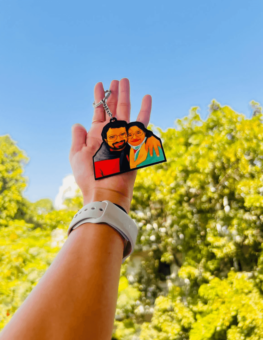 Cutout Keychain/ Portrait Keychain - Planet Customizers