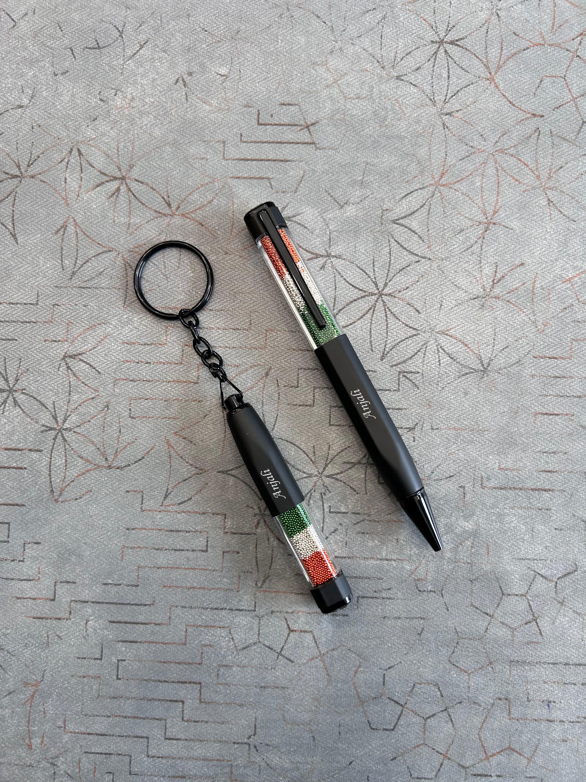 Premium Cube Tricolour pen Keychain Set - Planet Customizers