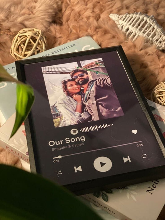 SPOTIFY FRAME/Spotify Plaque Photo Frame (6x8 inch Size, Black Frame, Black Theme Photo)
