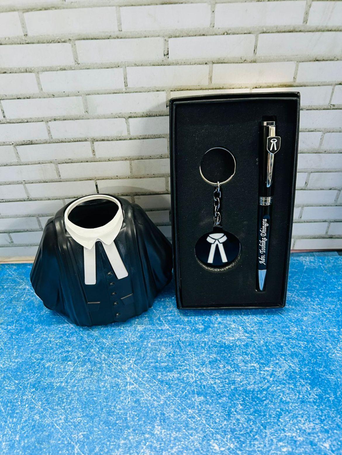 customised Advocate Combo With Coat and Pen Keychain - Planet Customizers