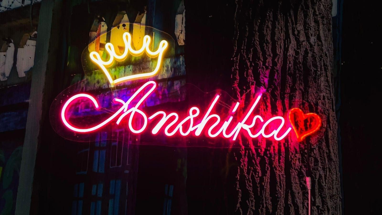 Custom Name Led Neon Sign & Logo - Planet Customizers